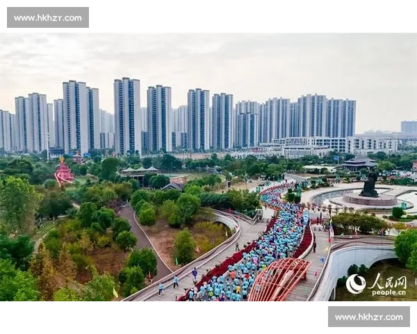 2025 南康家具半马开赛:奔跑中阅产业风华 2025 南康家具半马开赛:奔跑中阅产业风华